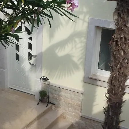 Beautiful View 1 Apartment